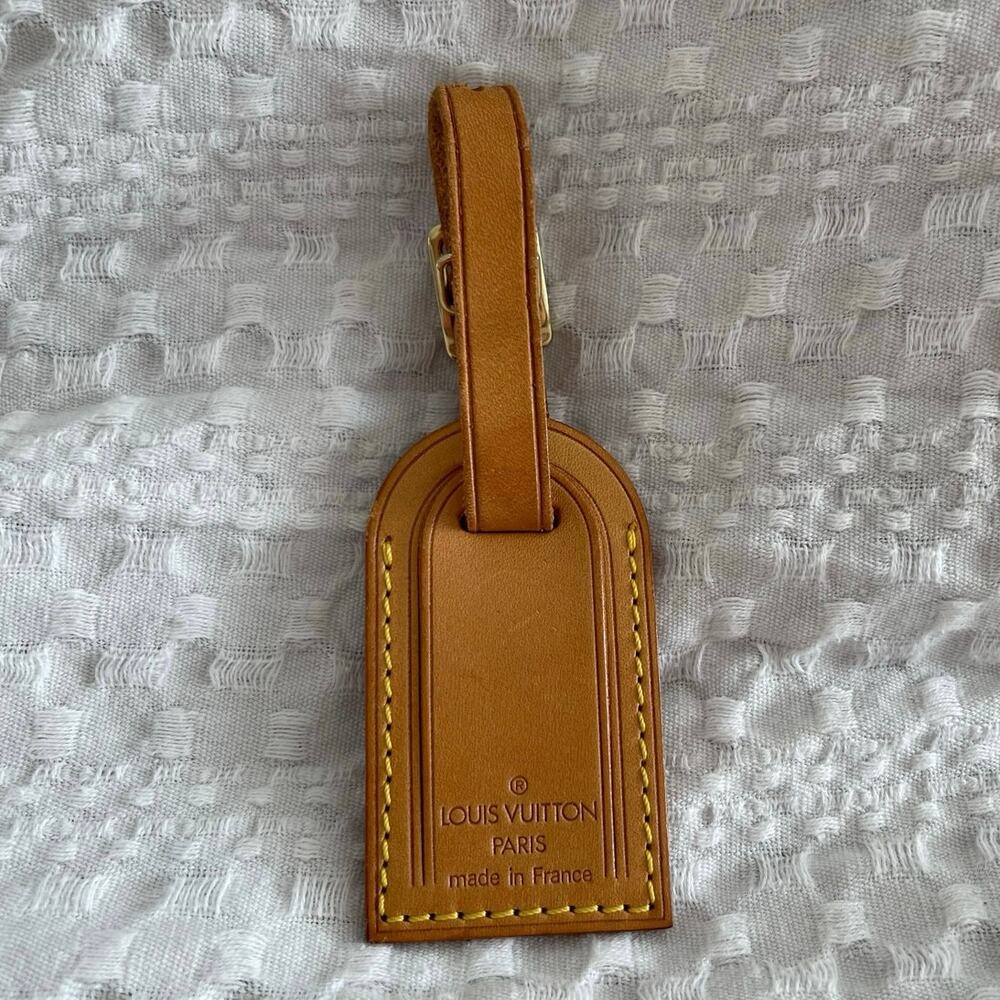 Louis Vuitton Luggage Tag EUC